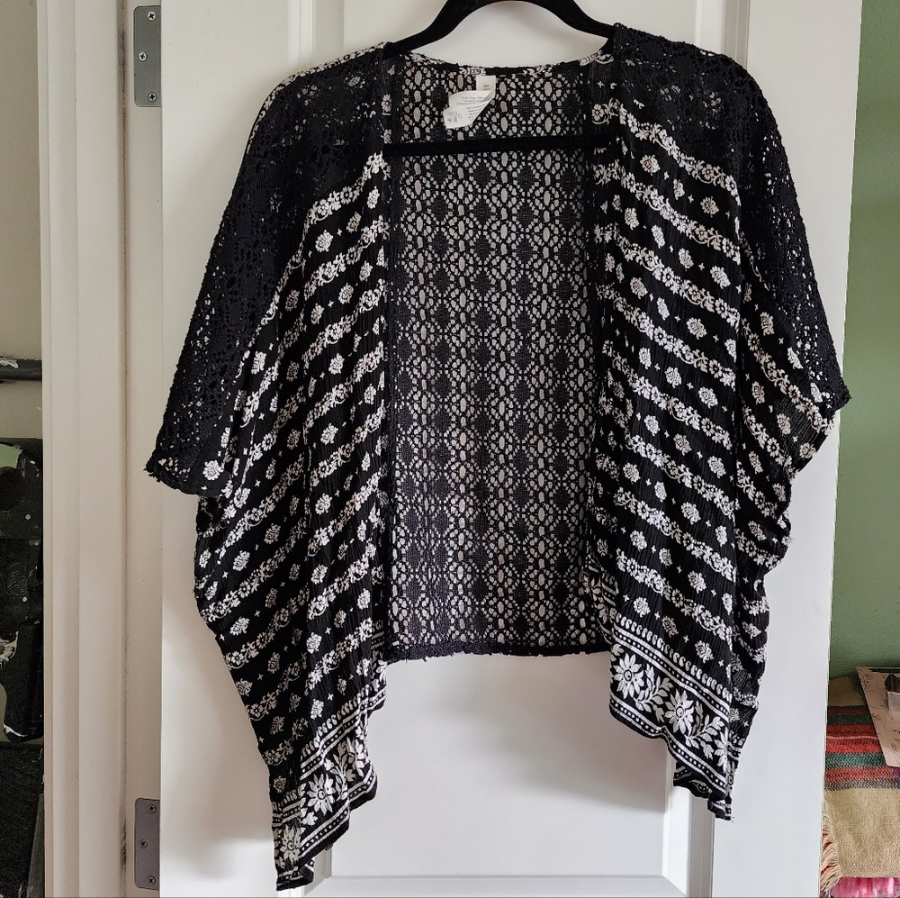 Aeropostale Black/White Cardigan With Lace Sleeve Details